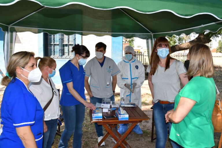 SALUD INTERVIENE CON OPERATIVOS DE TESTEO