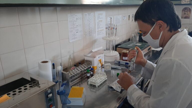 EL LABORATORIO DE BROMATOLOGÍA DEL MINISTERIO DE SALUD PÚBLICA