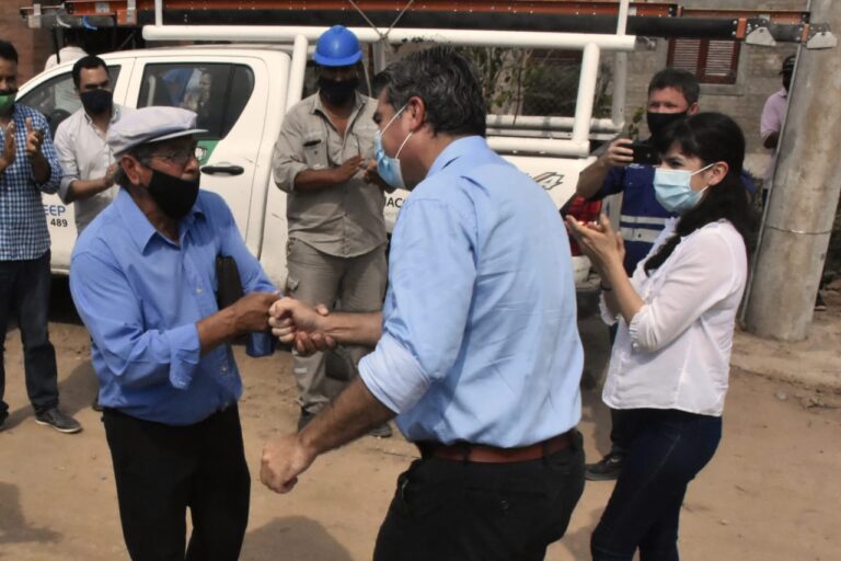 EN EL IMPENETRABLE EL GOBERNADOR INAUGURÓ