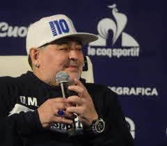 Murió Diego Armando Maradona