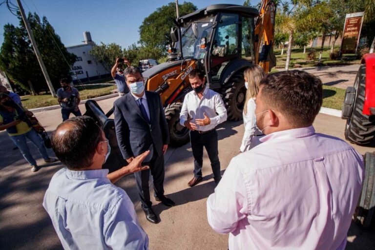 Histórica inversión de los municipios en equipamiento e insumos