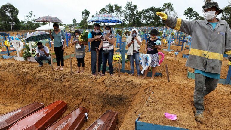 FIN DE AÑO BRASILERO: SIN VACUNAS.