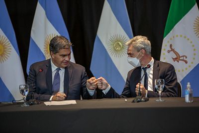 CAPITANICH Y MEONI FIRMARON UN CONVENIO