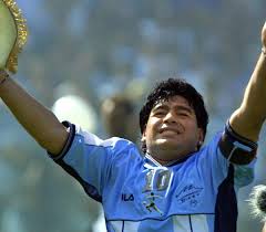 La sucesión y la causa de la muerte de Maradona