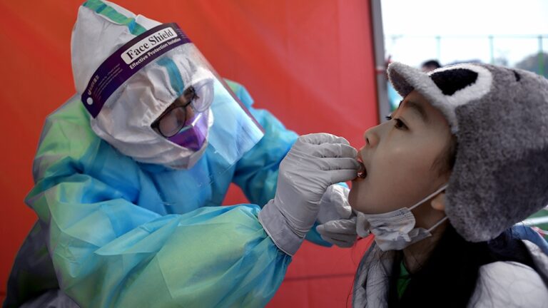 China: hicieron en cinco días un hospital