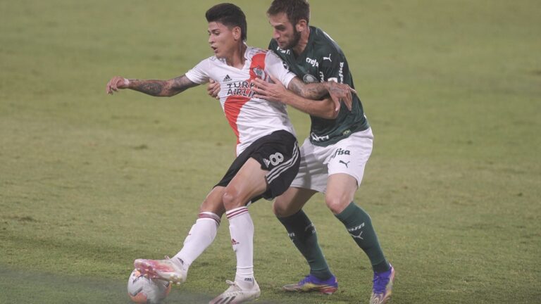 Palmeiras goleó a River, en la primera semifinal