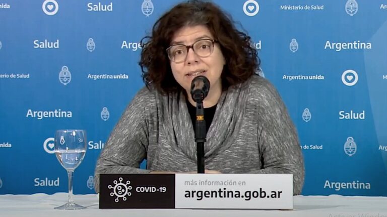 «La Argentina va a contar con las vacunas suficientes para la población de riesgo»