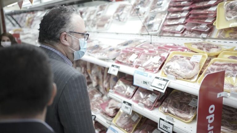 Kulfas y Español fiscalizaron en supermercados