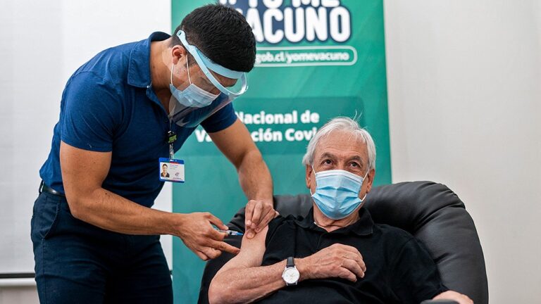 Sebastián Piñera se vacunó contra el coronavirus