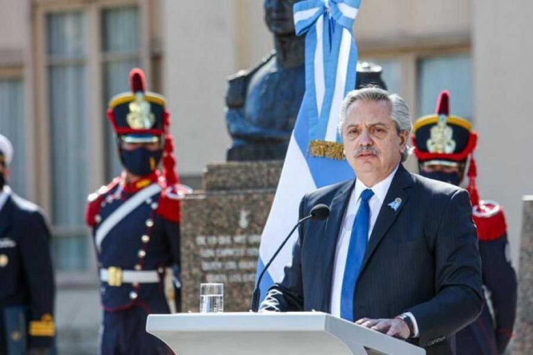 Visita del Presidente a Corrientes con los diez gobernadores del Norte Grande