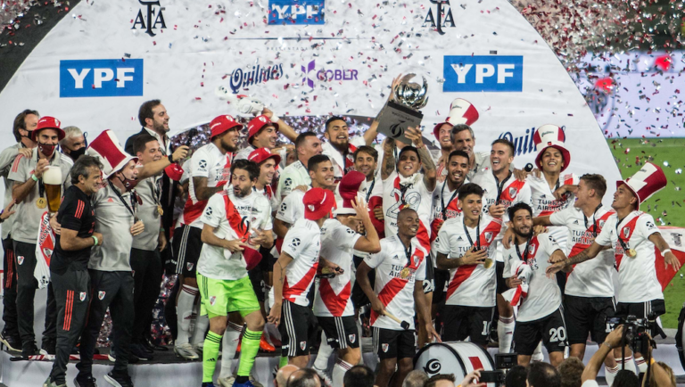 River goleó a Racing y es campeón de la Supercopa Argentina