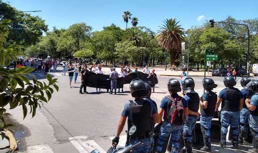 EL GOBIERNO RECOMIENDA EVITAR LAS AGLOMERACIONES EN EL MICROCENTRO DE RESISTENCIA