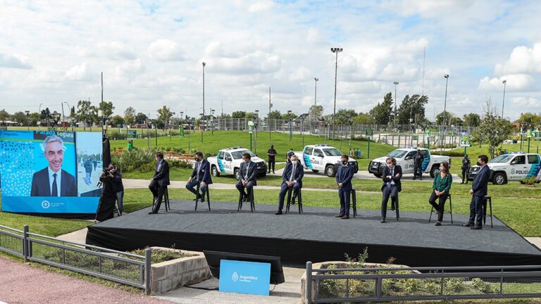 El Presidente lanzó el programa de seguridad para la construcción