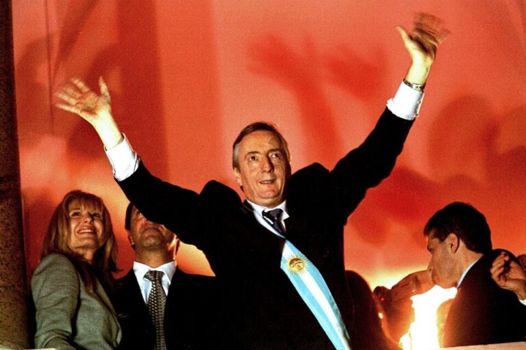 Hace 18 años Néstor Kirchner asumía como presidente