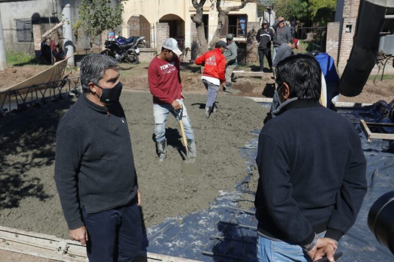 CAPITANICH SUPERVISÓ OBRAS DE PAVIMENTACIÓN