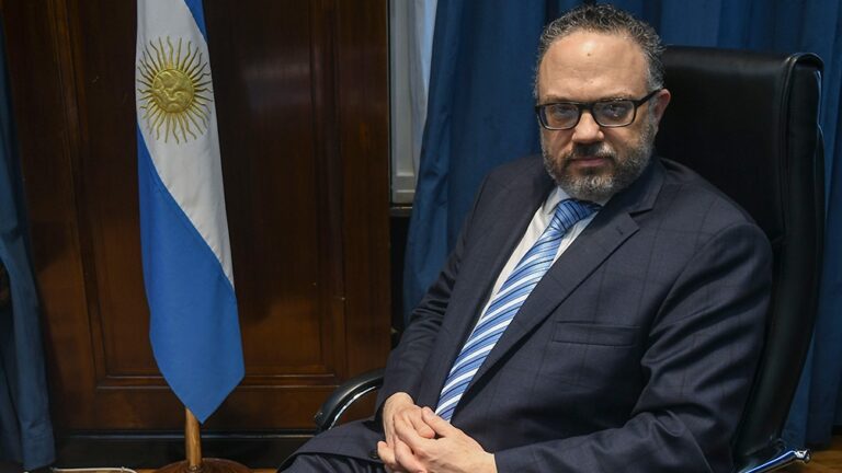 Kulfas: «Desde que asumió Fernández hubo anuncios de inversión