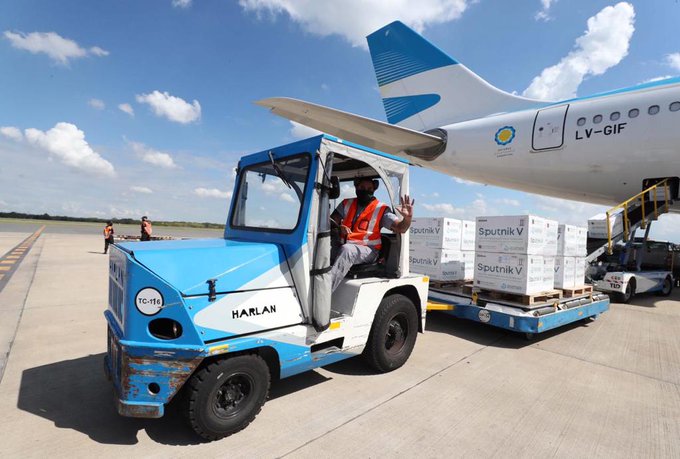 Parte un nuevo vuelo de Aerolíneas Argentinas hacia Moscú