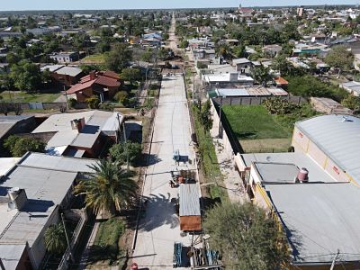 EL GOBIERNO AVANZA CON LAS OBRAS DE PAVIMENTO URBANO EN QUITILIPI