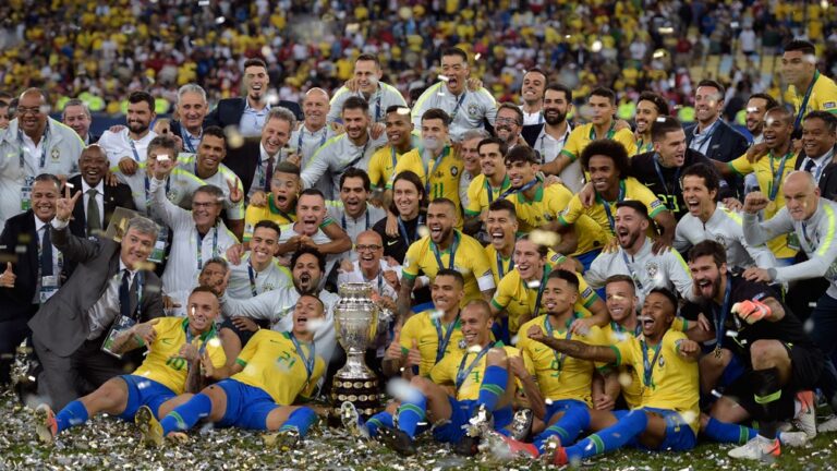 Copa América: Brasil recibe el torneo con tensiones políticas