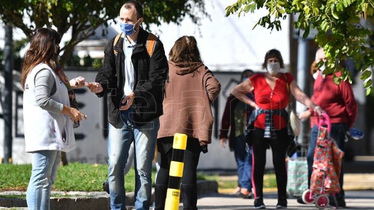 Otras 438 personas murieron y 14.632 fueron reportadas con coronavirus en las últimas 24 horas