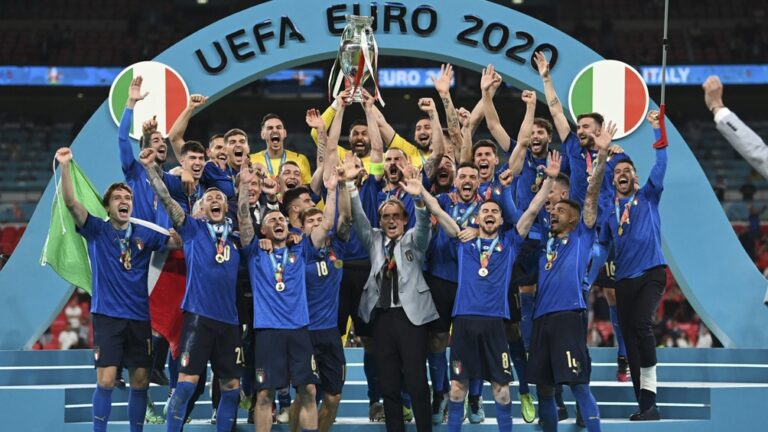 Italia derrotó en los penales a Inglaterra y gritó campeón de la Eurocopa tras 53 años