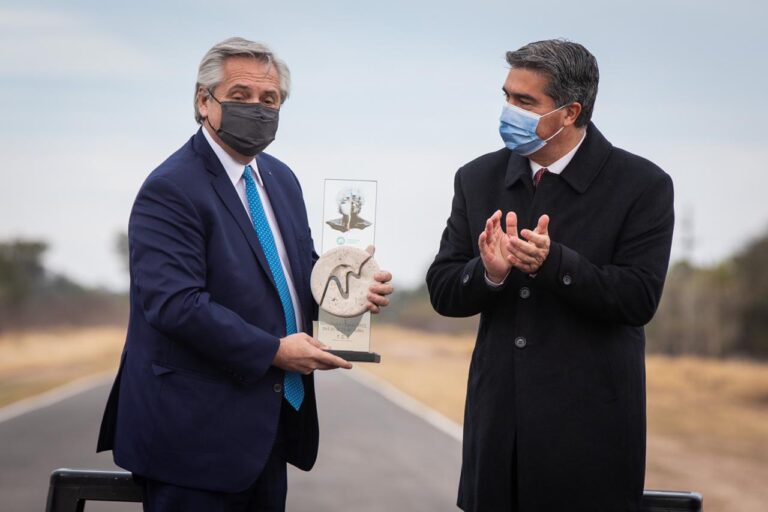 CAPITANICH Y ALBERTO FERNÁNDEZ INAUGURARON EL ÚLTIMO TRAMO DE LA RUTA 7