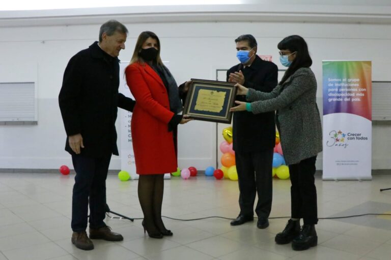 EN EL DÍA NACIONAL DE LA EDUCACIÓN ESPECIAL, CAPITANICH ENCABEZÓ