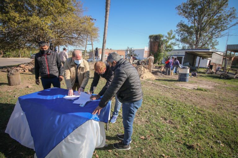 CHAPO VERIFICÓ LA CONSTRUCCIÓN DE LOS REGISTROS CIVILES DE LA ESCONDIDA Y COLONIA ELISA