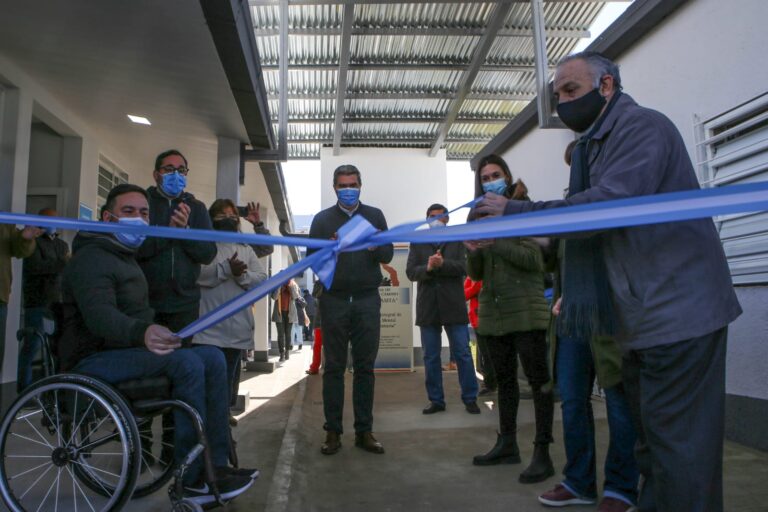 EL GOBIERNO INAUGURÓ LAS OBRAS DE REFACCIÓN Y AMPLIACIÓN DEL CENTRO INTEGRAL DE SALUD MENTAL «LA CASITA»