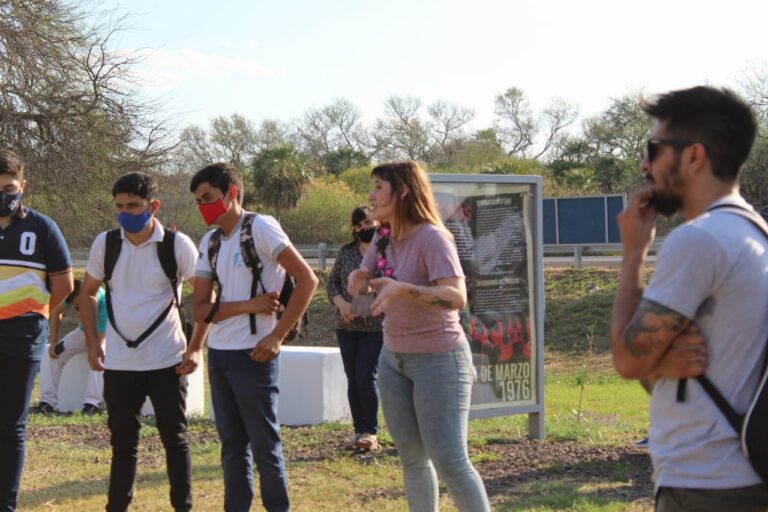 COMENZARON LAS VISITAS GUIADAS EN EL PARQUE DE LA MEMORIA DE MARGARITA BELÉN