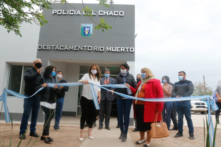 LOS FRENTONES: EL GOBIERNO INAUGURÓ LA REFACCIÓN