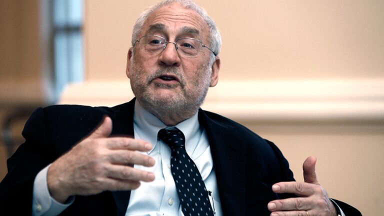 Financiamiento: Stiglitz apoyó a Guzmán en su reclamo