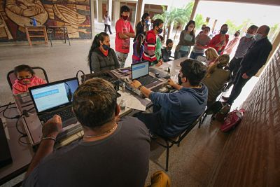 DIA NACIONAL DE LA IDENTIDAD: INTENSA LABOR