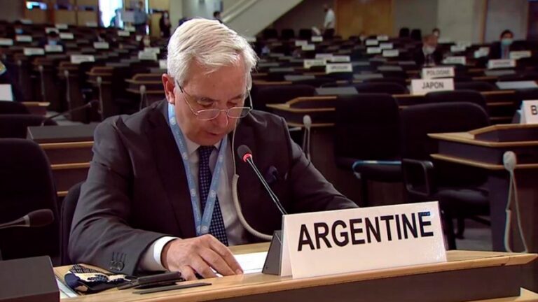 Villegas, designado presidente del Consejo de DDHH de la ONU