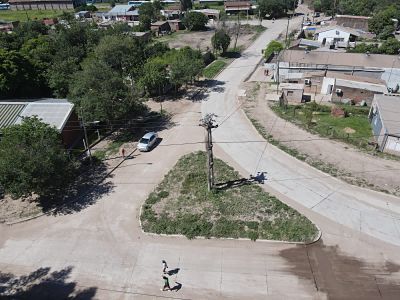 EN FONTANA, EL GOBIERNO CONCLUYÓ LA PAVIMENTACIÓN