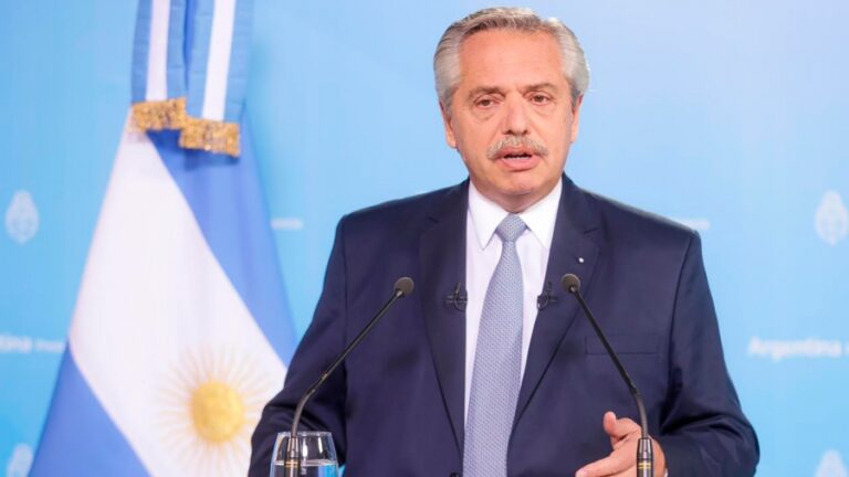 Alberto Fernández anunció las primeras medidas