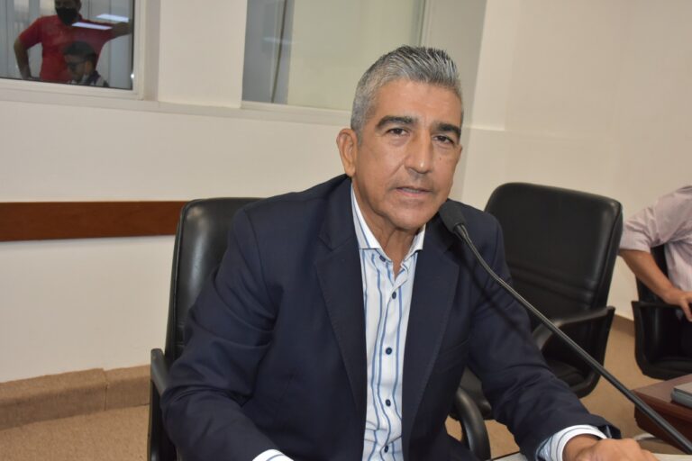Juan Carlos Ayala: “Bregamos por el desarrollo