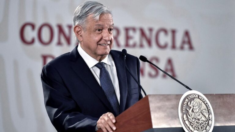 Baja participación y rotundo apoyo a López Obrador
