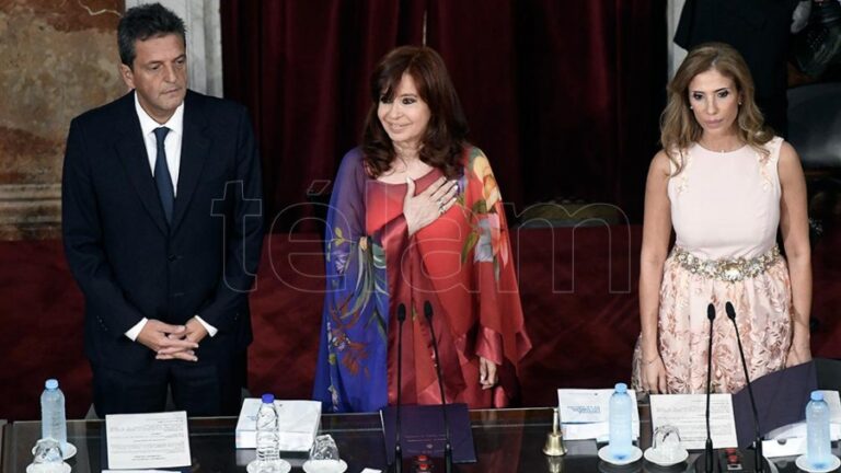 Cristina Kirchner y Sergio Massa entregarán