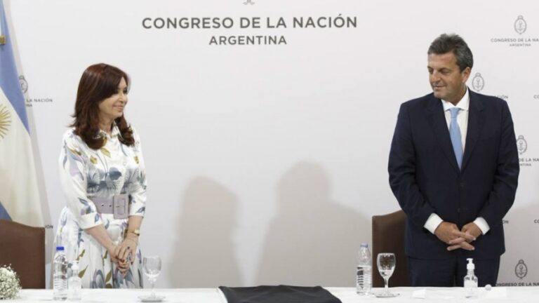 Cristina Kirchner y Massa firmaron la designación