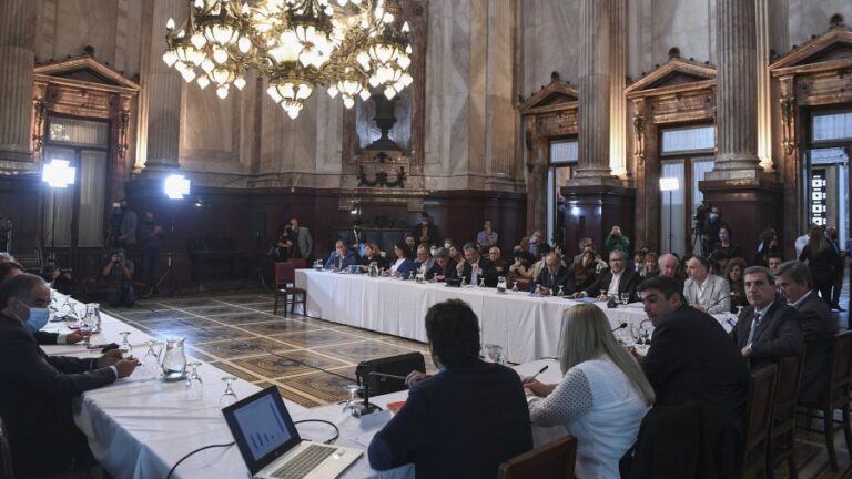 Senado Nacional: El Proyecto para pagar la deuda