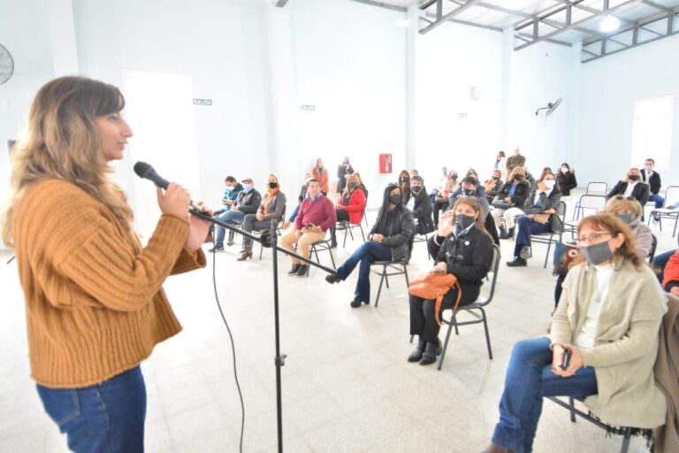 EDUCACIÓN DISTRIBUIRÁ 5.000 LIBROS LITERARIOS