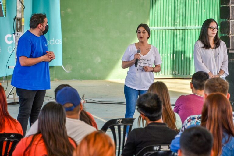 EL GOBIERNO PRESENTÓ EL PROGRAMA «TOMÁ LA POSTA»