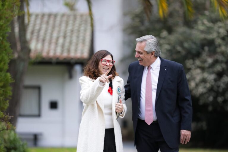 Alberto Fernández se reunió con Batakis en Olivos