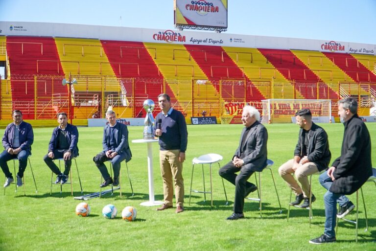 EL GOBERNADOR OFICIALIZÓ EL REGRESO DE LA COPA ARGENTINA AL CHACO  