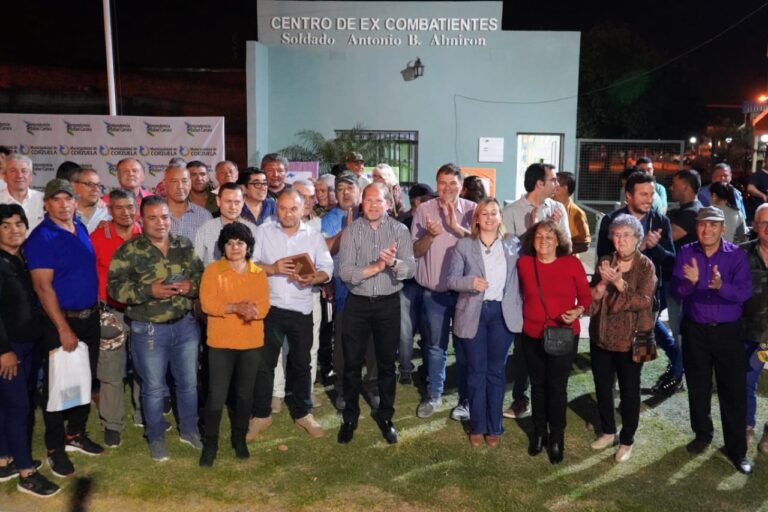 GOBIERNO HOMENAJEÓ A VETERANOS Y CAÍDOS