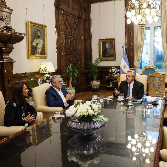 El Presidente se reunió con los diputados nacionales