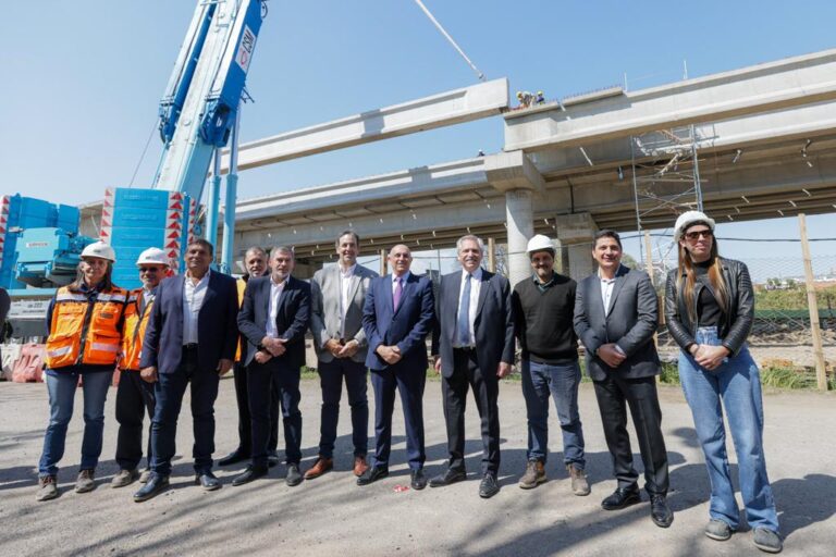 El presidente Alberto Fernández recorrió las obras