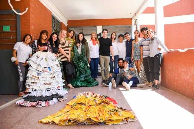 EL IPDUV APORTÓ MATERIALES RECICLABLES