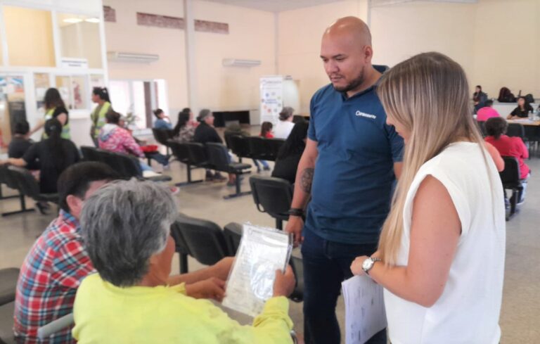 IPRODICH ASESORÓ Y ENTREGÓ ELEMENTOS